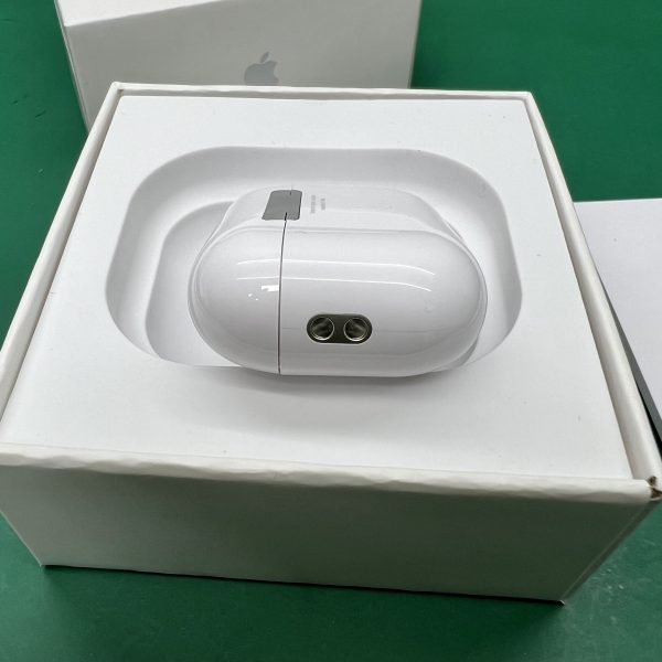 2nd Generation Airpods Pro - MAQHUB