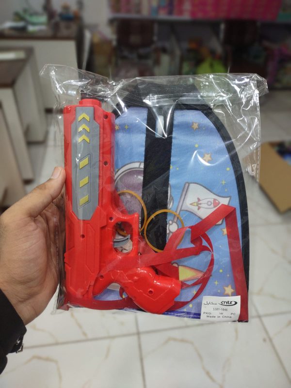 Kids Kite Launcher Gun: Cute Cartoon Beach Toy (Random Color) - MAQHUB