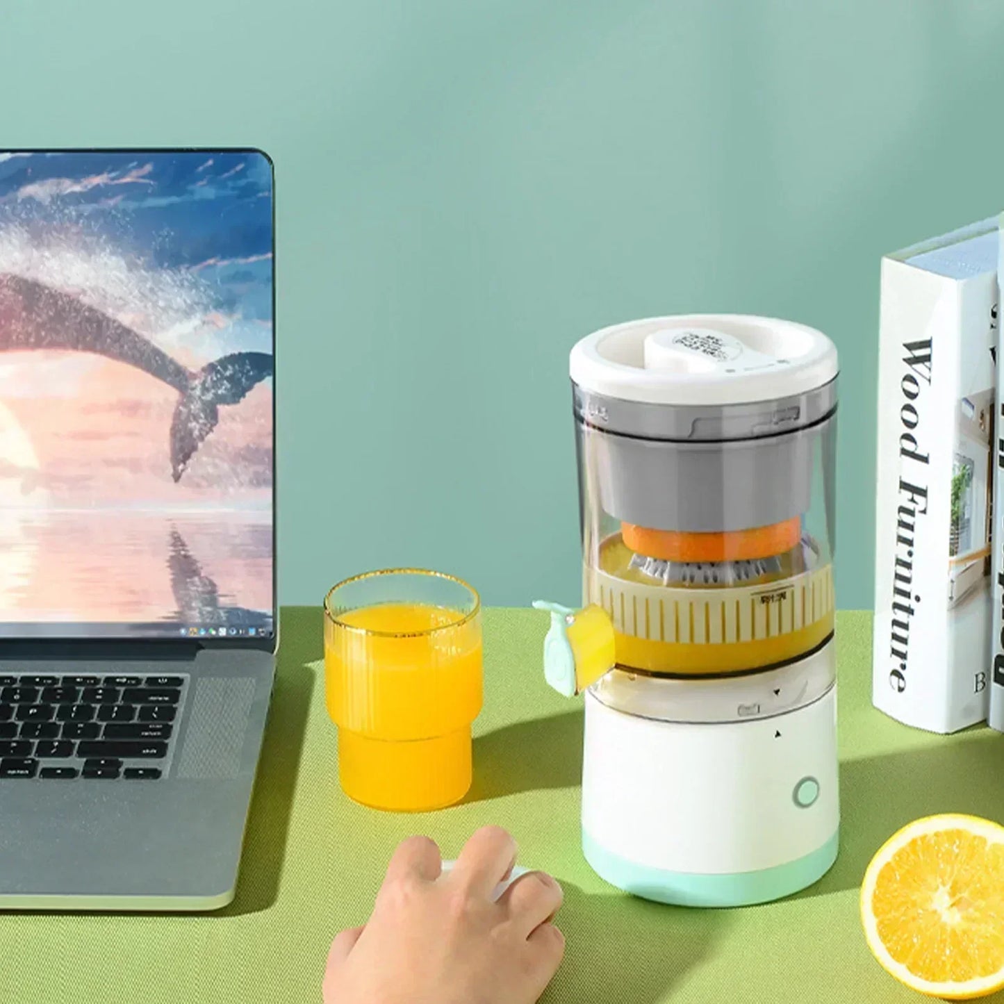 Wireless Slow Juicer Orange Lemon Juicer USB Electric Juicers Fruit Extractor Portable Squeezer Pressure Juicer for Home - MAQHUB